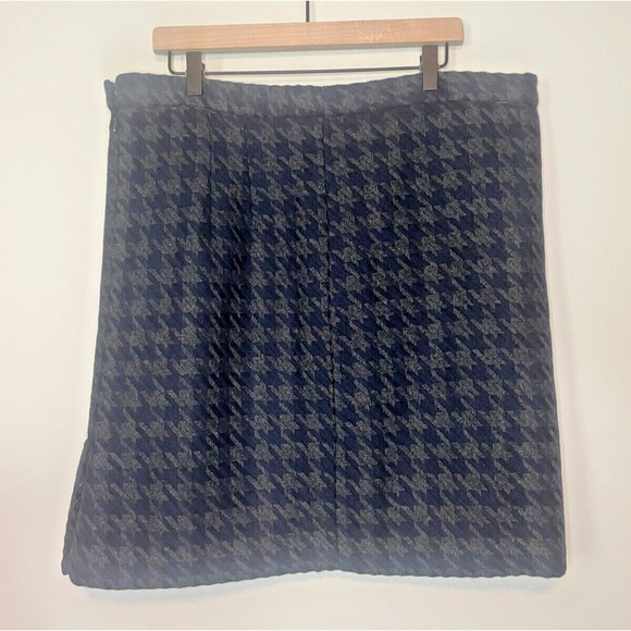 Tommy Hilfiger Navy Blue/Gray Houndstooth Wool Blend Skirt SZ 16 NWT - Picture 2 of 7